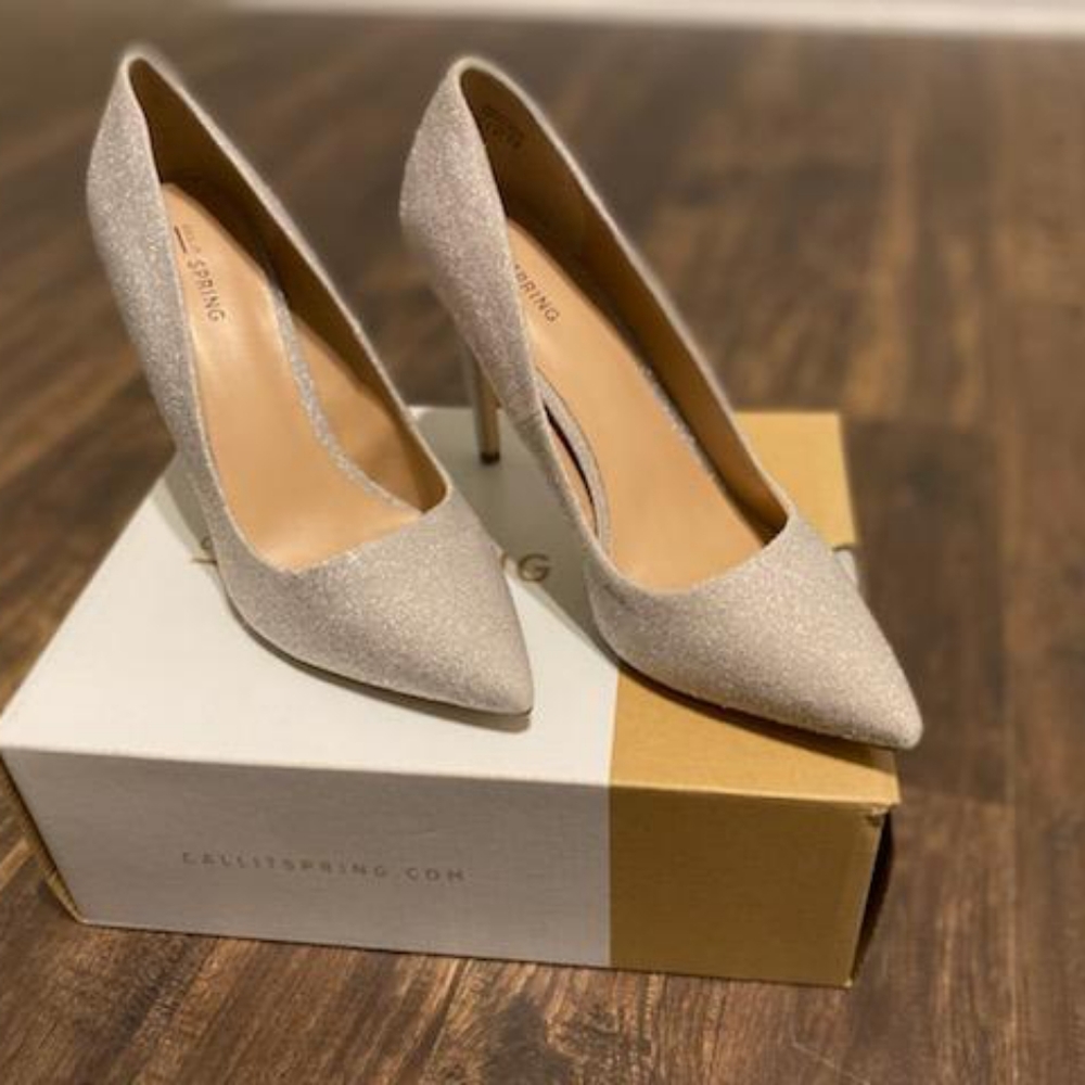 Call it Spring Heels - Picture 5 of 7